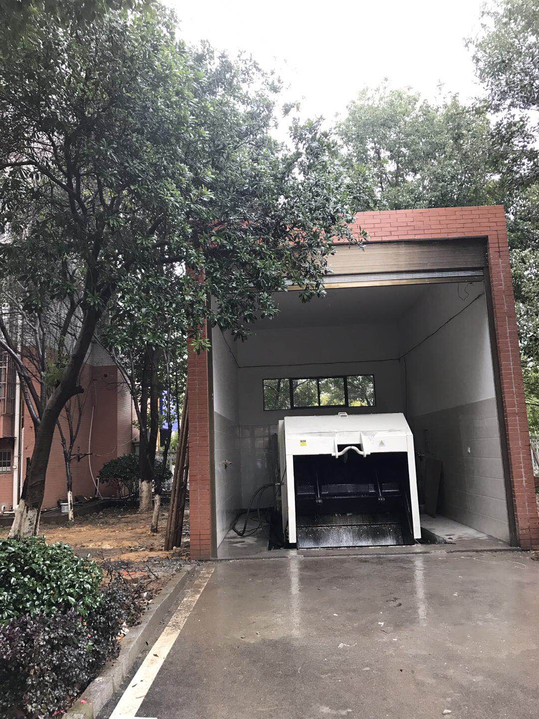 長沙湘一機械有限公司,長沙環(huán)衛(wèi)設備制造,長沙環(huán)衛(wèi)設備銷售,保潔項目 長沙湘一機械有限公司,長沙環(huán)衛(wèi)設備制造,長沙環(huán)衛(wèi)設備銷售,保潔項目